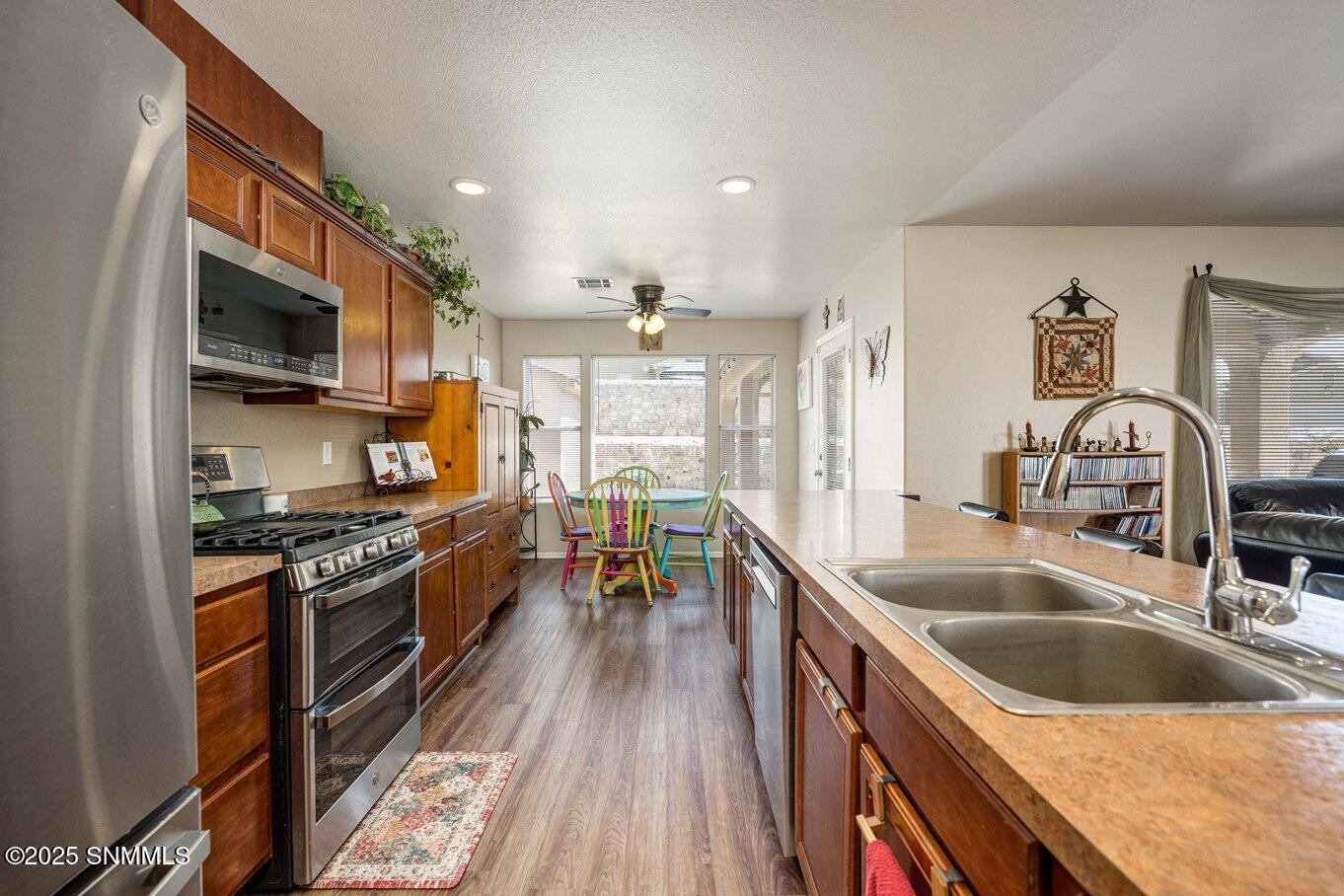 11-Kitchen-4640 Salado Creek-14