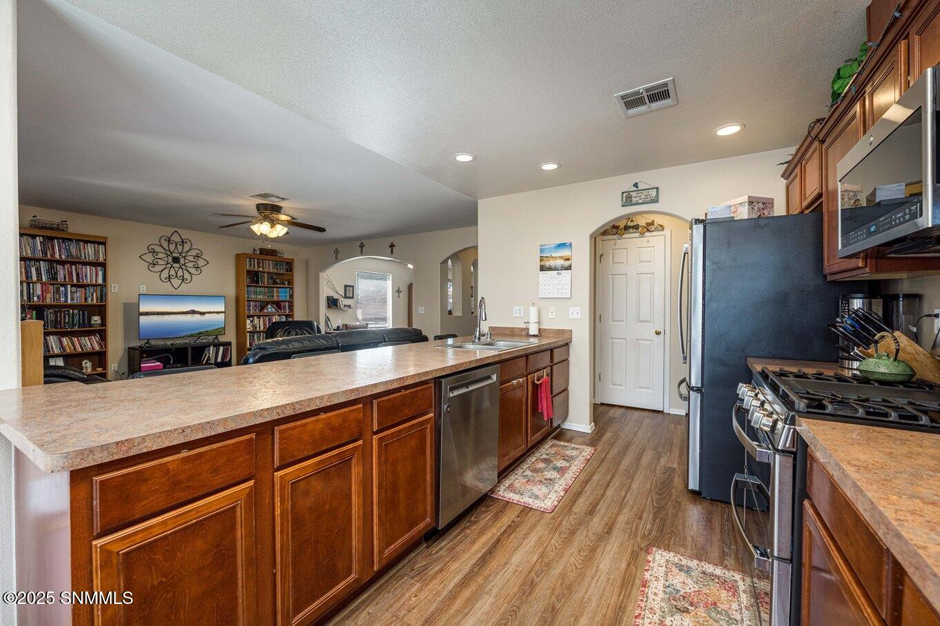 13-Kitchen-4640 Salado Creek-16