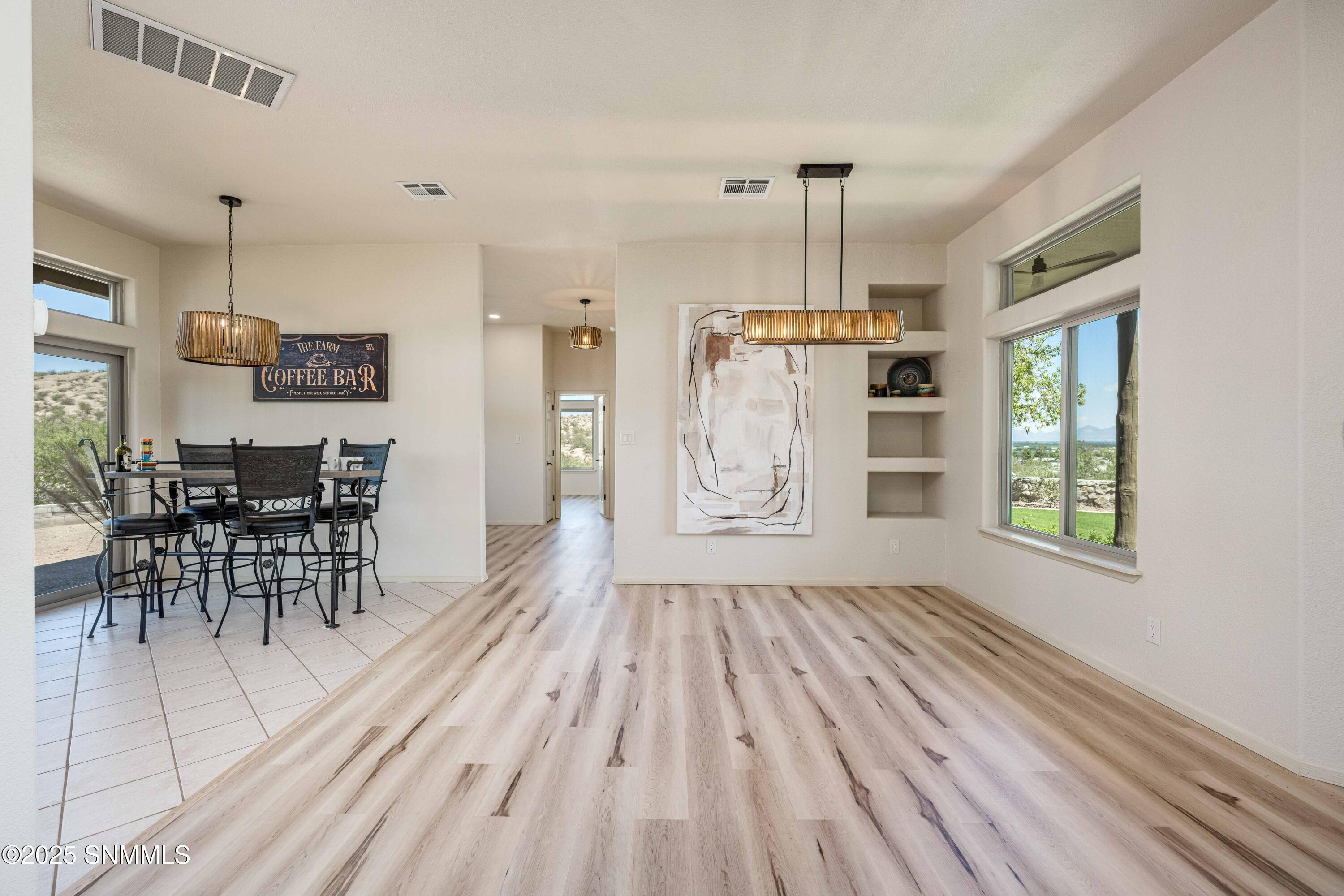 Snappin Homes (VistaSierra1810)-11