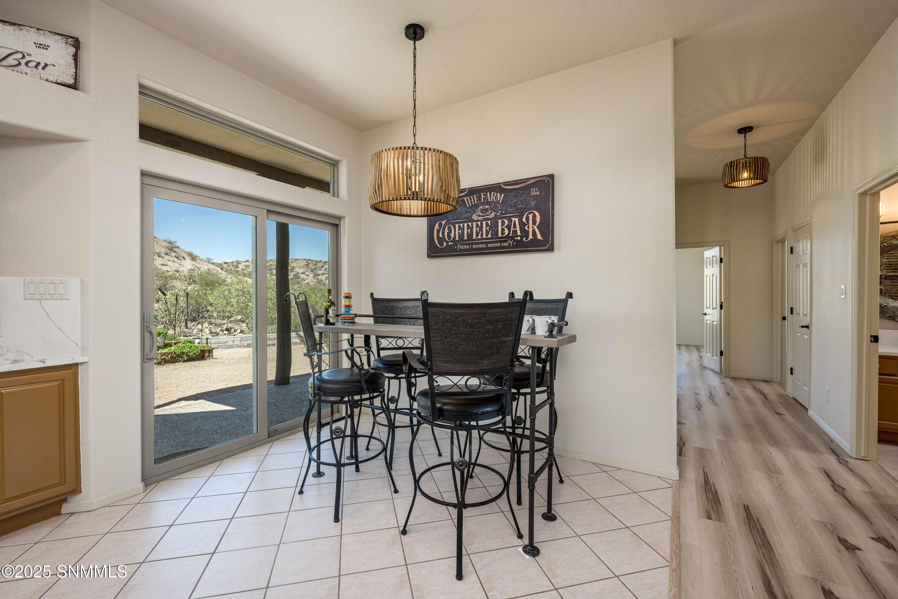 Snappin Homes (VistaSierra1810)-18