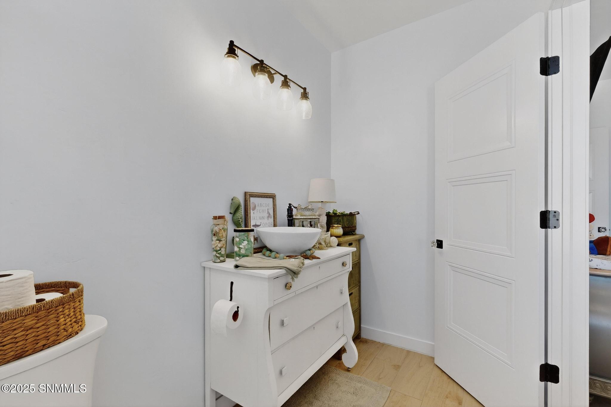 Guest Bedroom #1 Bathroom