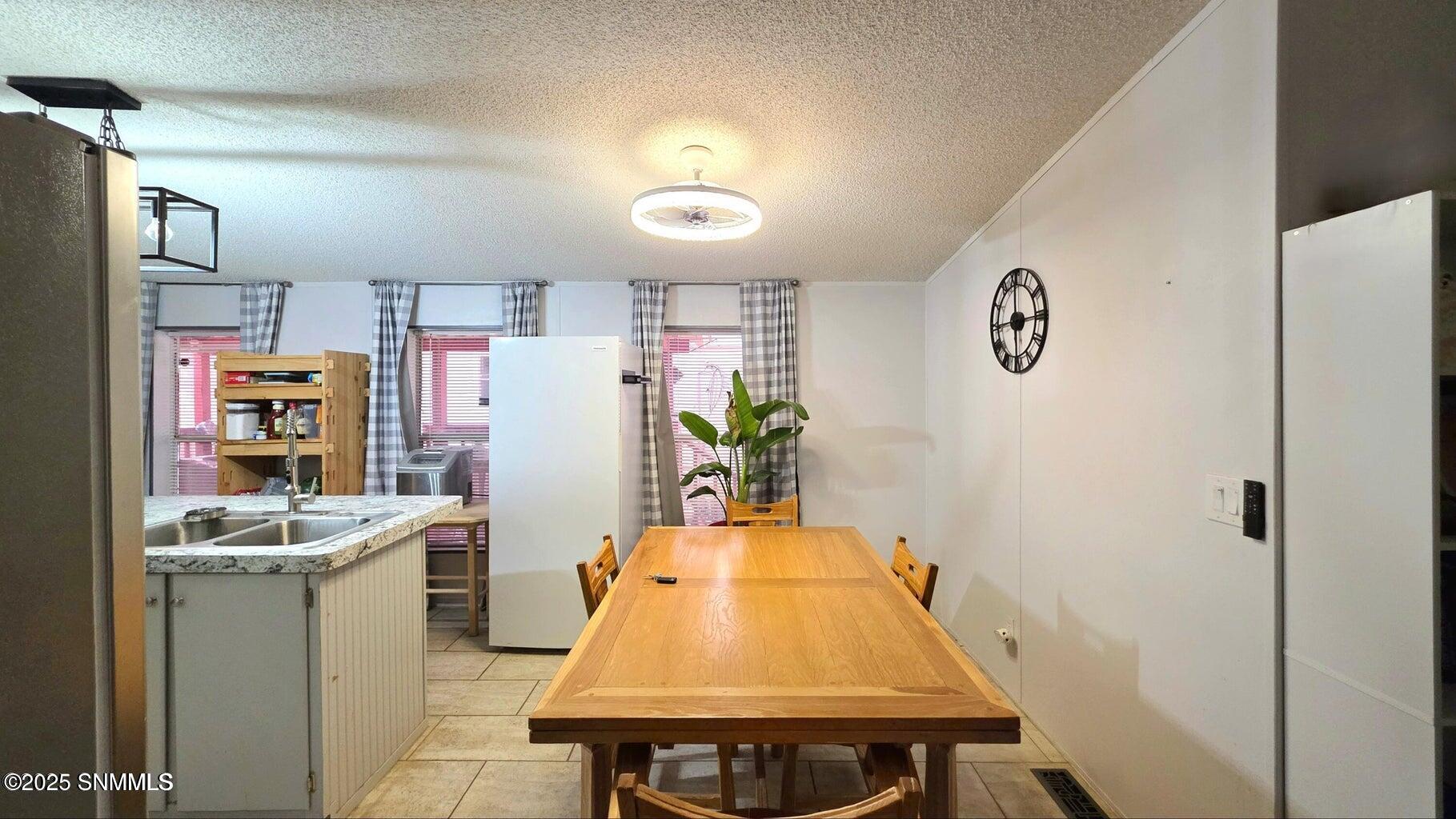 20250813215038669937000000-o