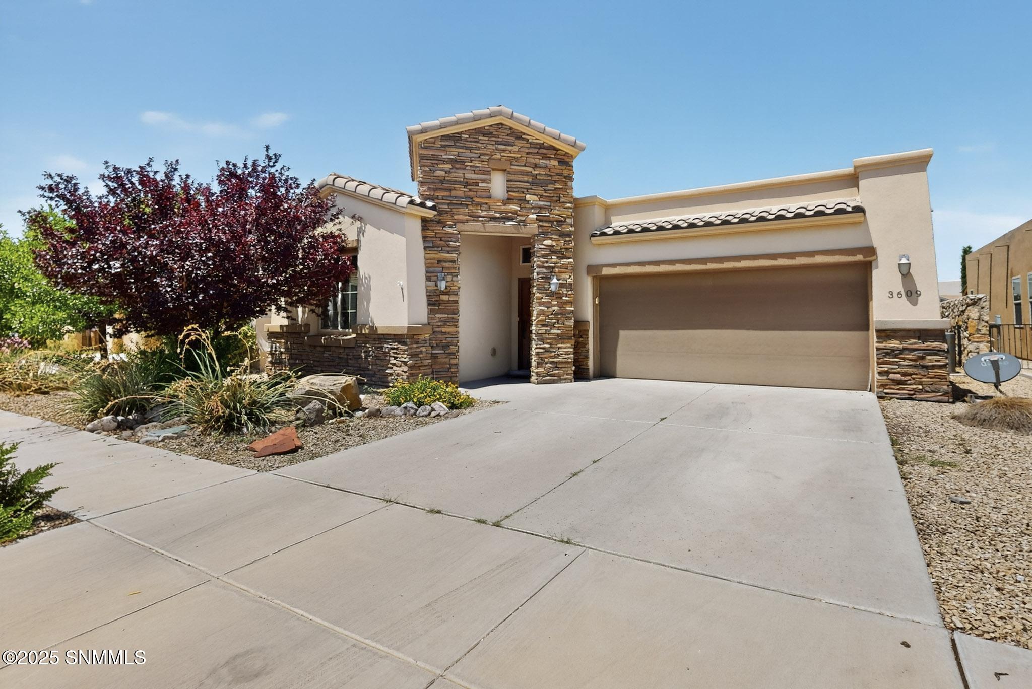 3-003_3D-Casas-3609-San-Clemente-Ave-081