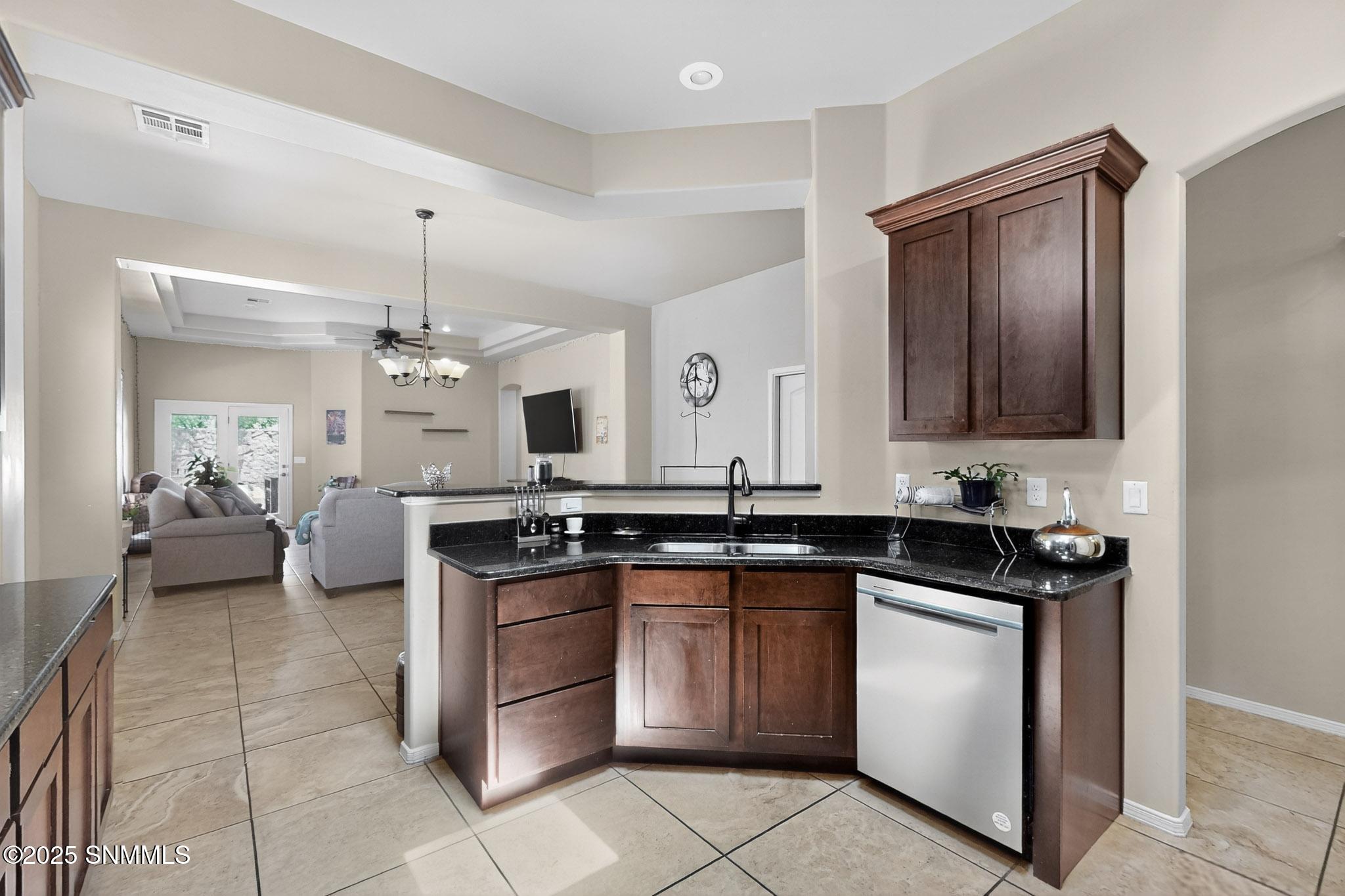 11-018_3D-Casas-3609-San-Clemente-Ave-08