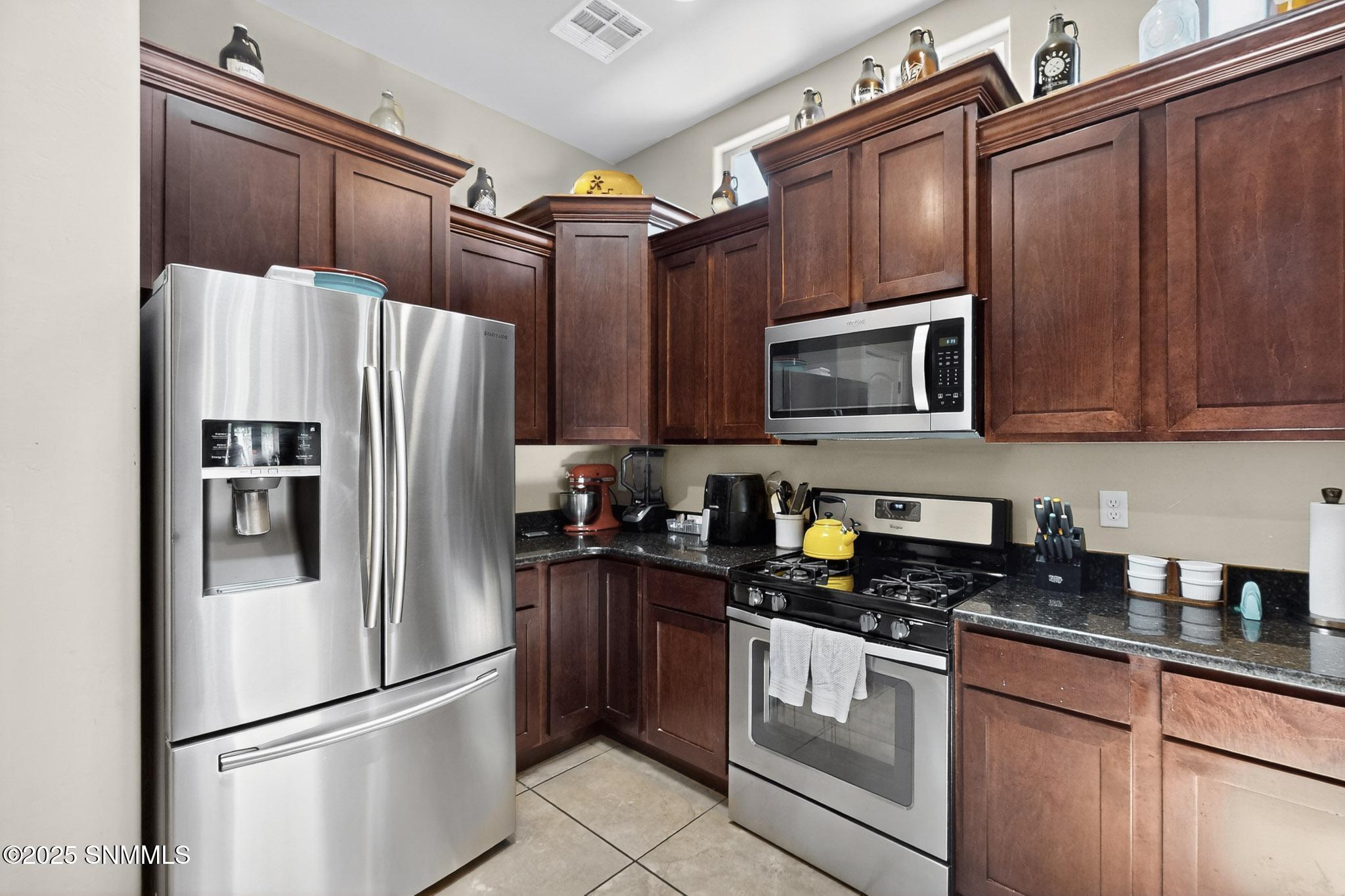 13-020_3D-Casas-3609-San-Clemente-Ave-08