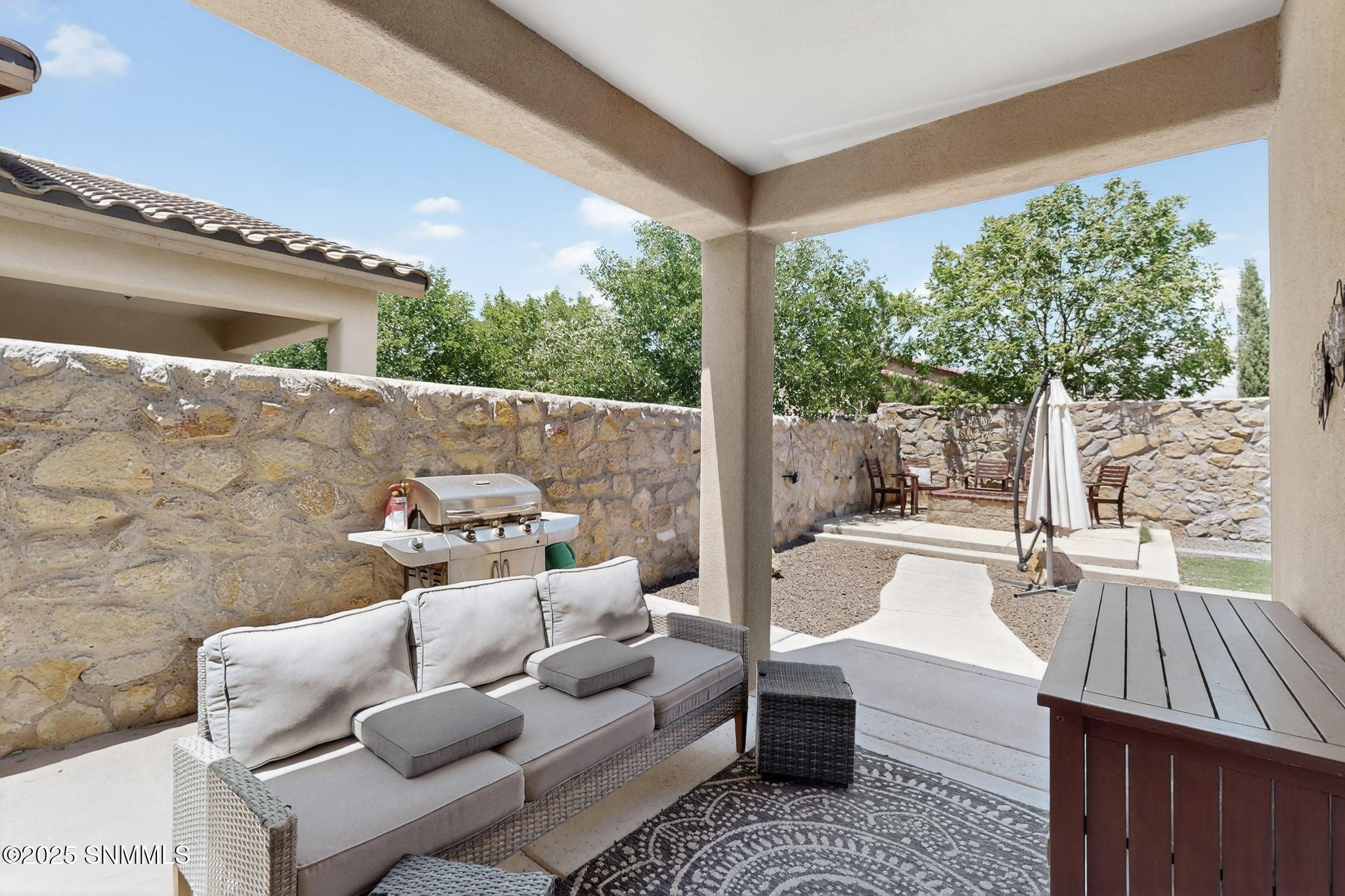 35-013_3D-Casas-3609-San-Clemente-Ave-08