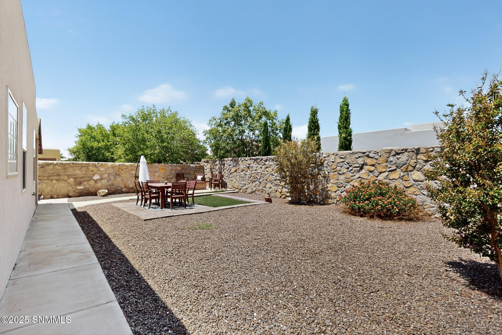 42-008_3D-Casas-3609-San-Clemente-Ave-08