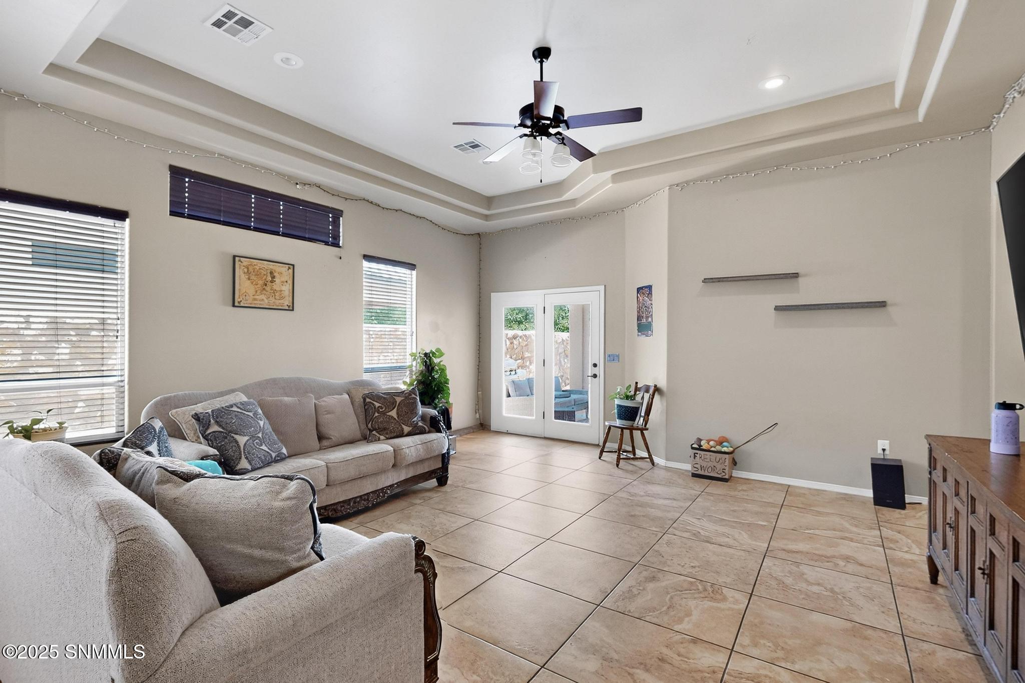 022_3D-Casas-3609-San-Clemente-Ave-08132