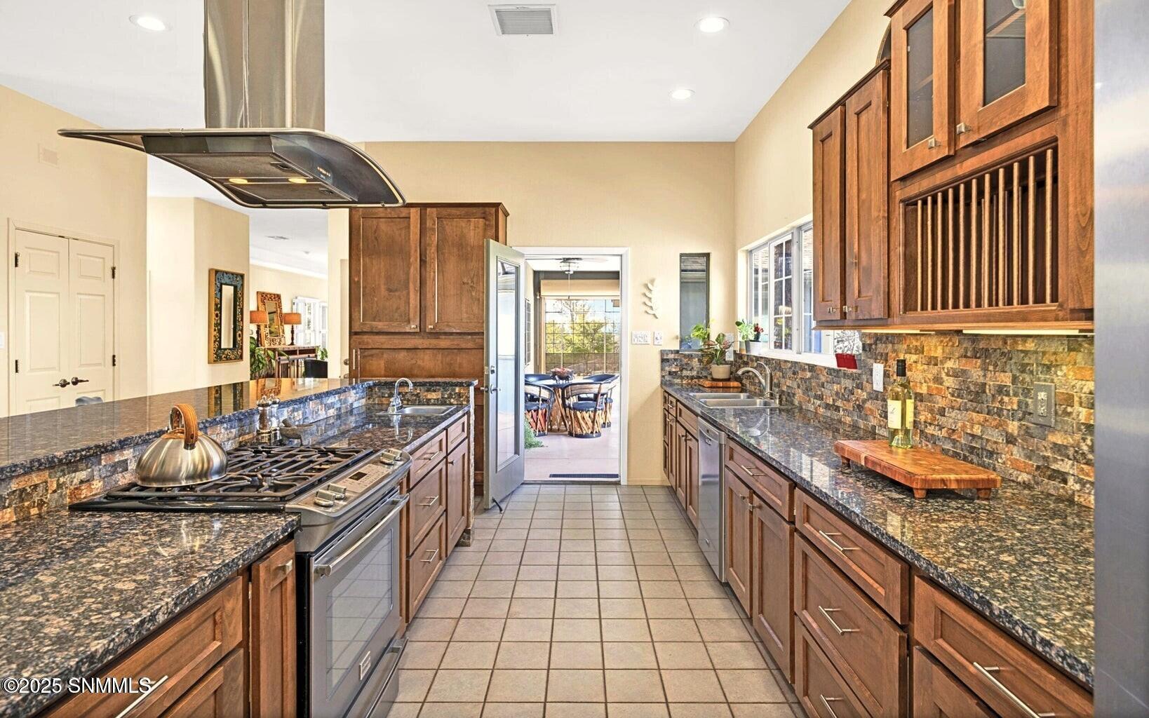 20250315140716637651000000-o