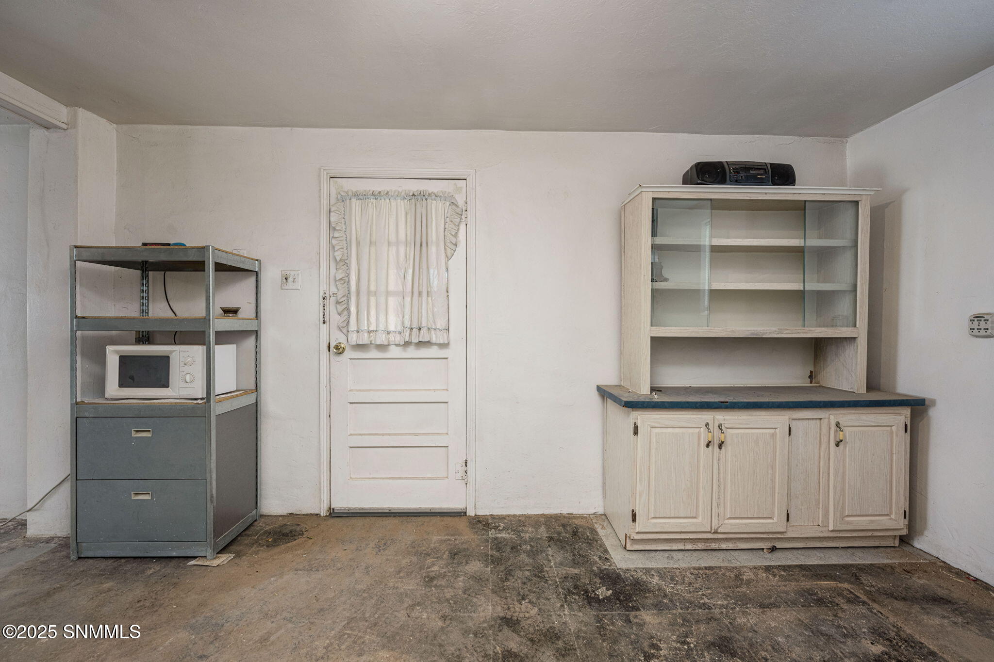 12-web-or-mls-Snappin Homes (Martinez240