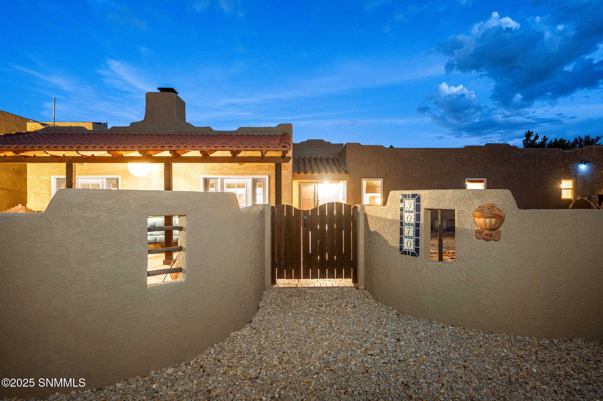 26-web-or-mls-Snappin Homes (Estrada3070