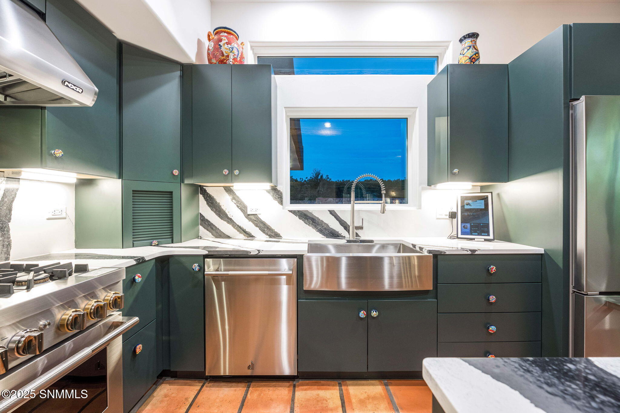 37-web-or-mls-Snappin Homes (Estrada3070