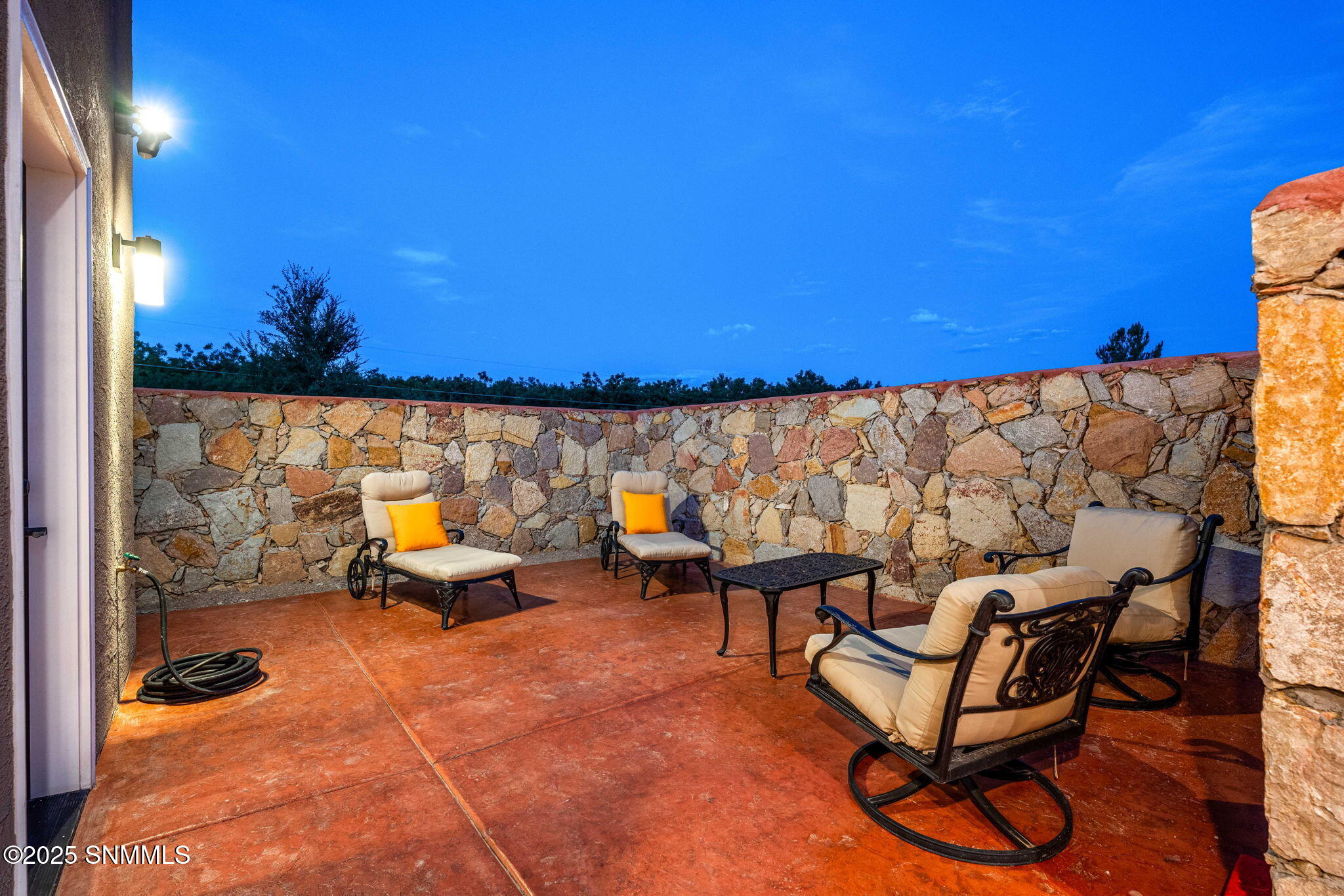 87-web-or-mls-Snappin Homes (Estrada3070