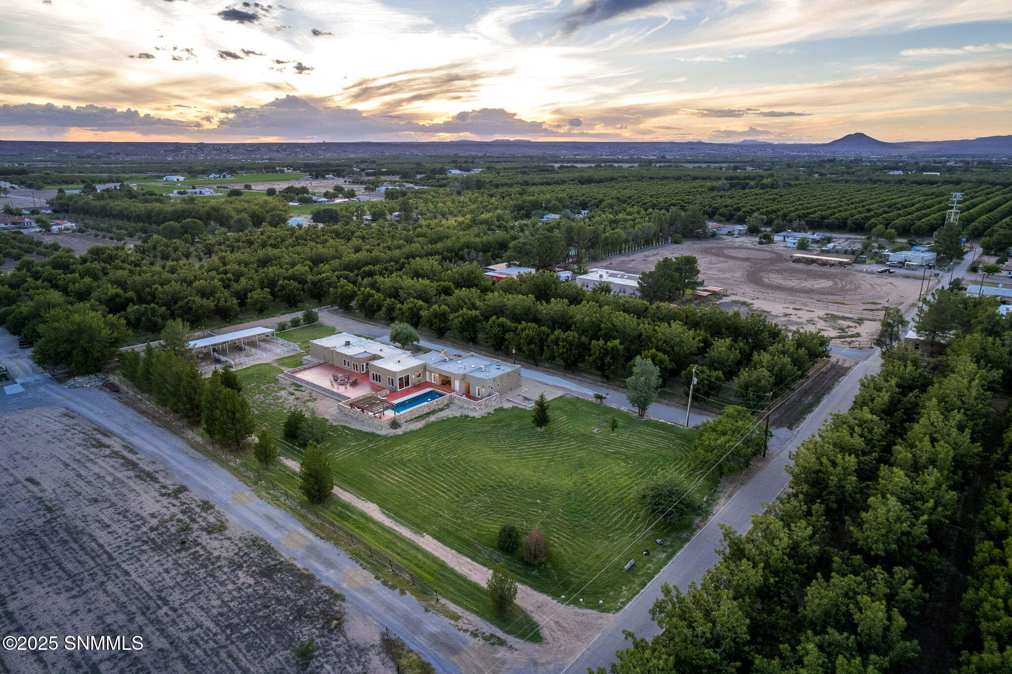 18-web-or-mls-Snappin Homes (Estrada3070