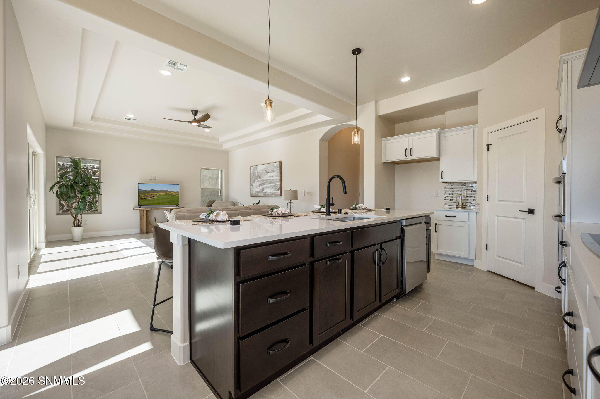 18-web-or-mls-Snappin Homes (Portrait382