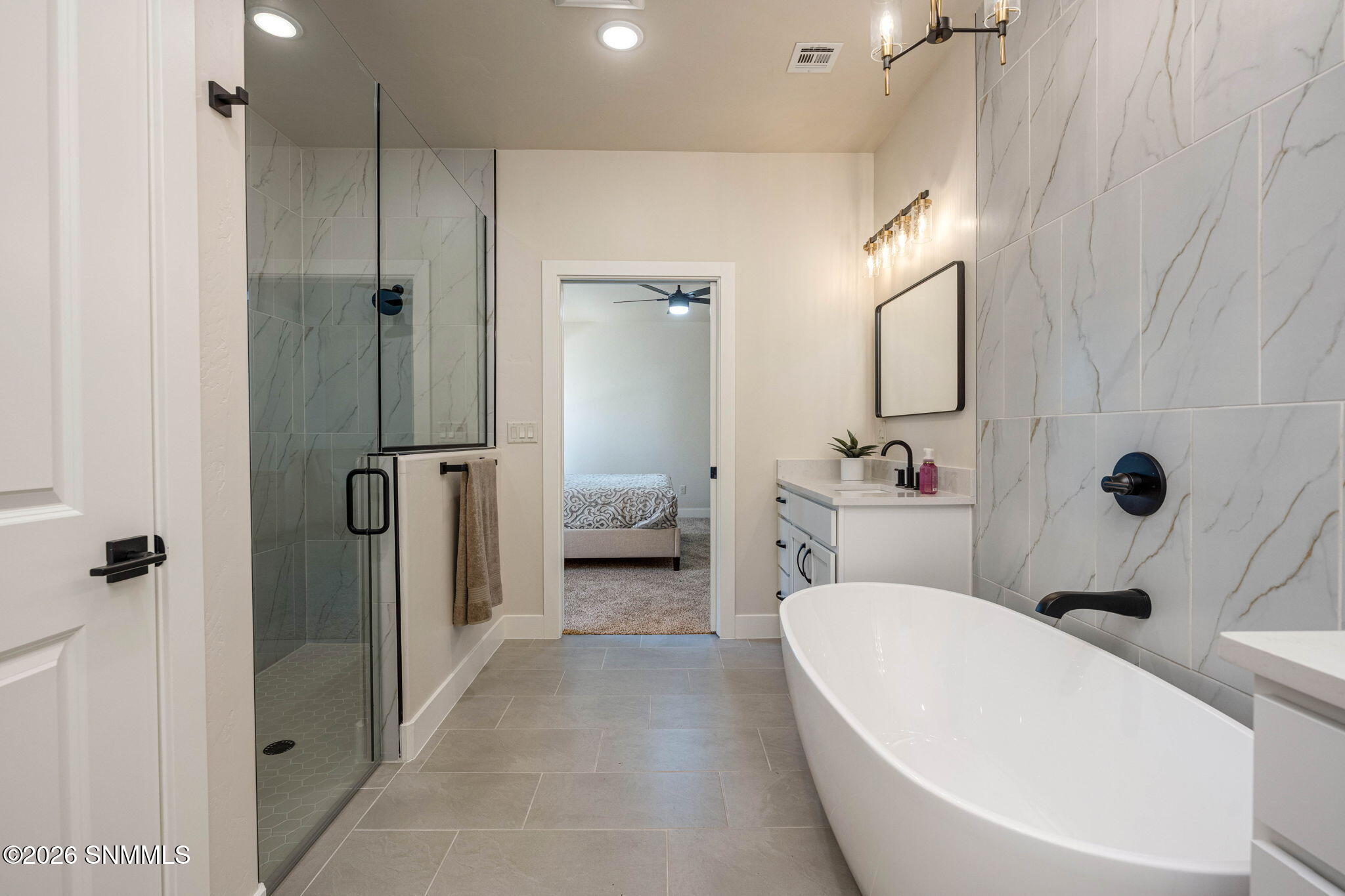 27-web-or-mls-Snappin Homes (Portrait382