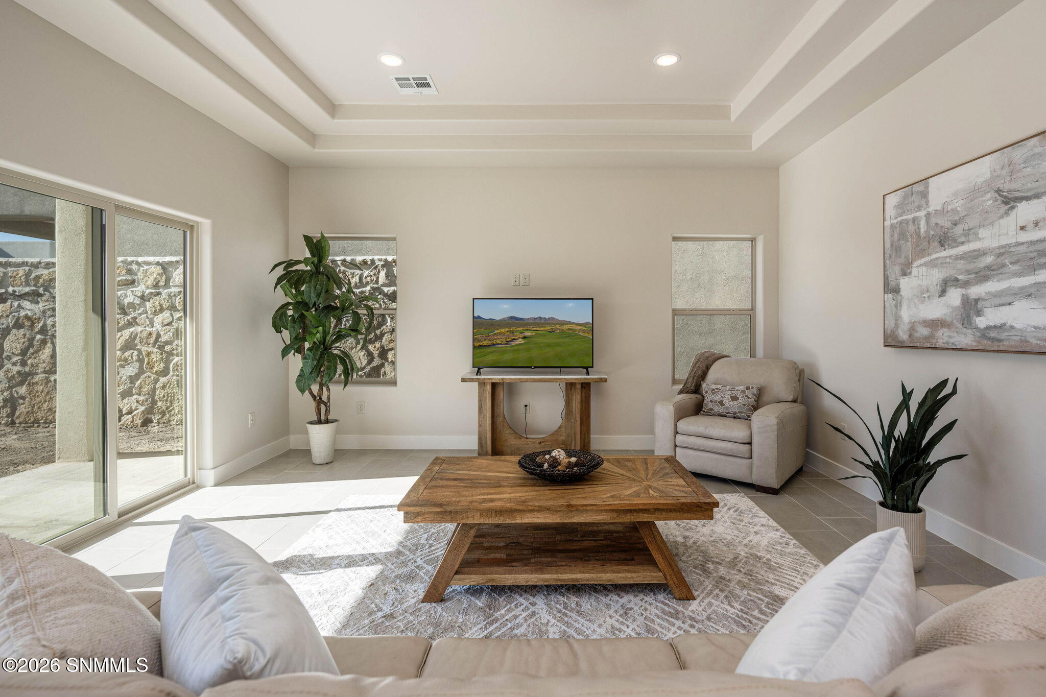 9-web-or-mls-Snappin Homes (Portrait3820