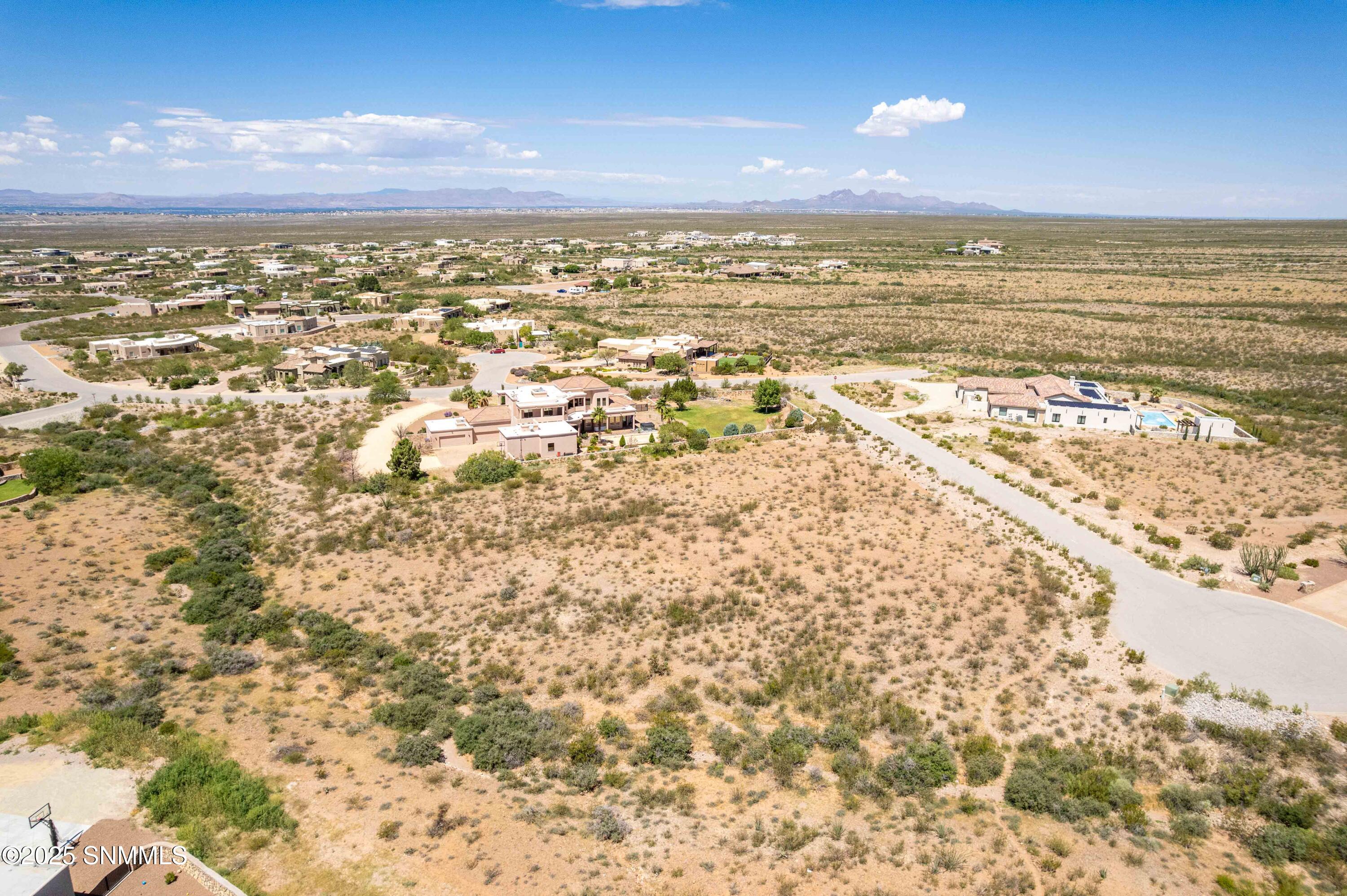 Snappin Homes (R0325897_VistaEstrella)-7