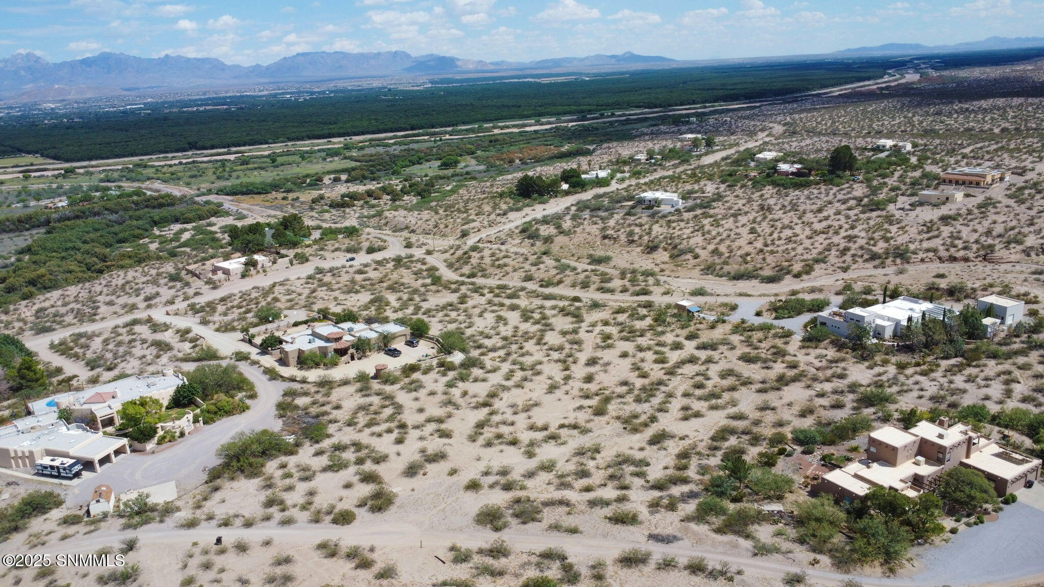 10-web-or-mls-DJI_0586