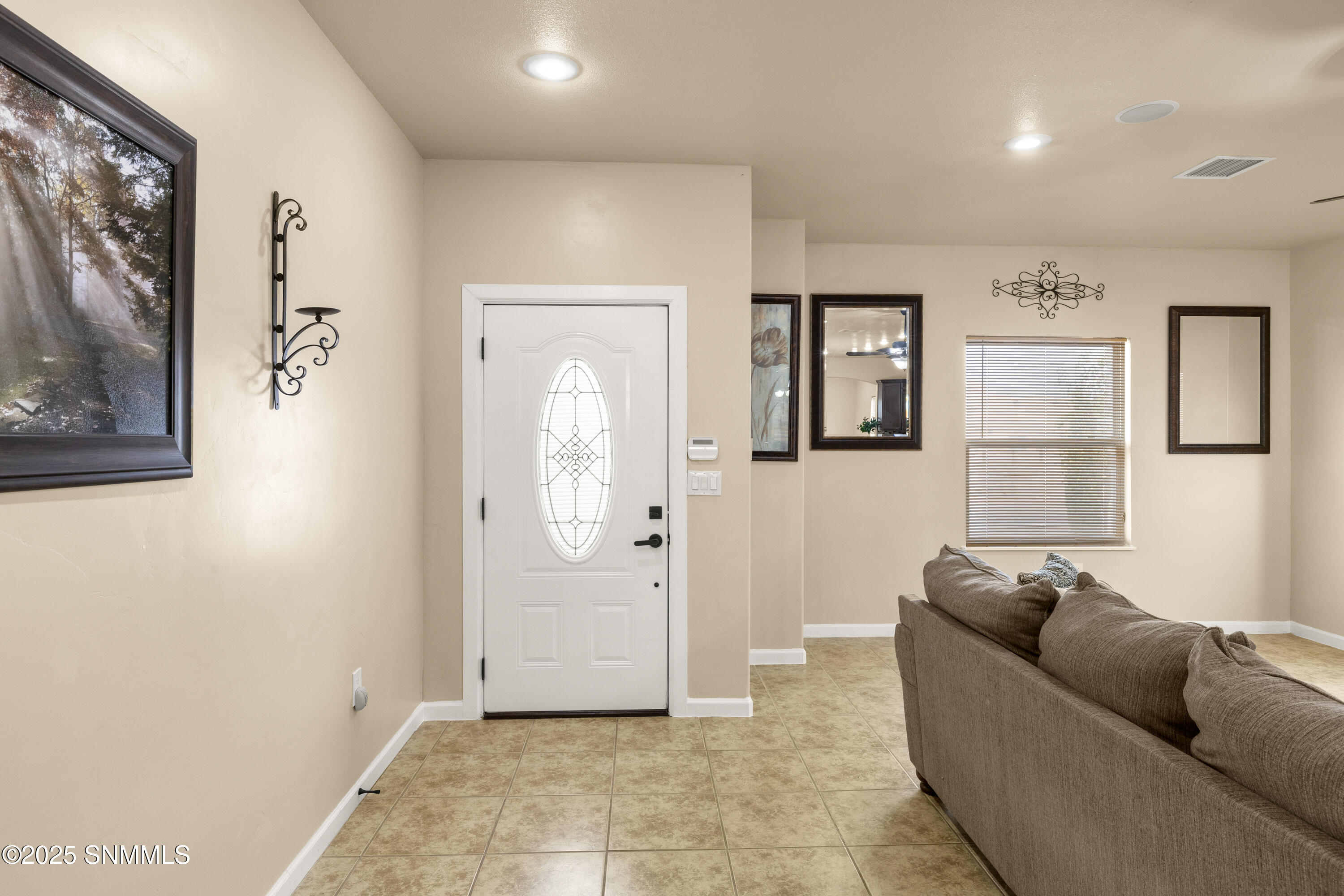 5826-Willet-MLS-Camera-Guy-5