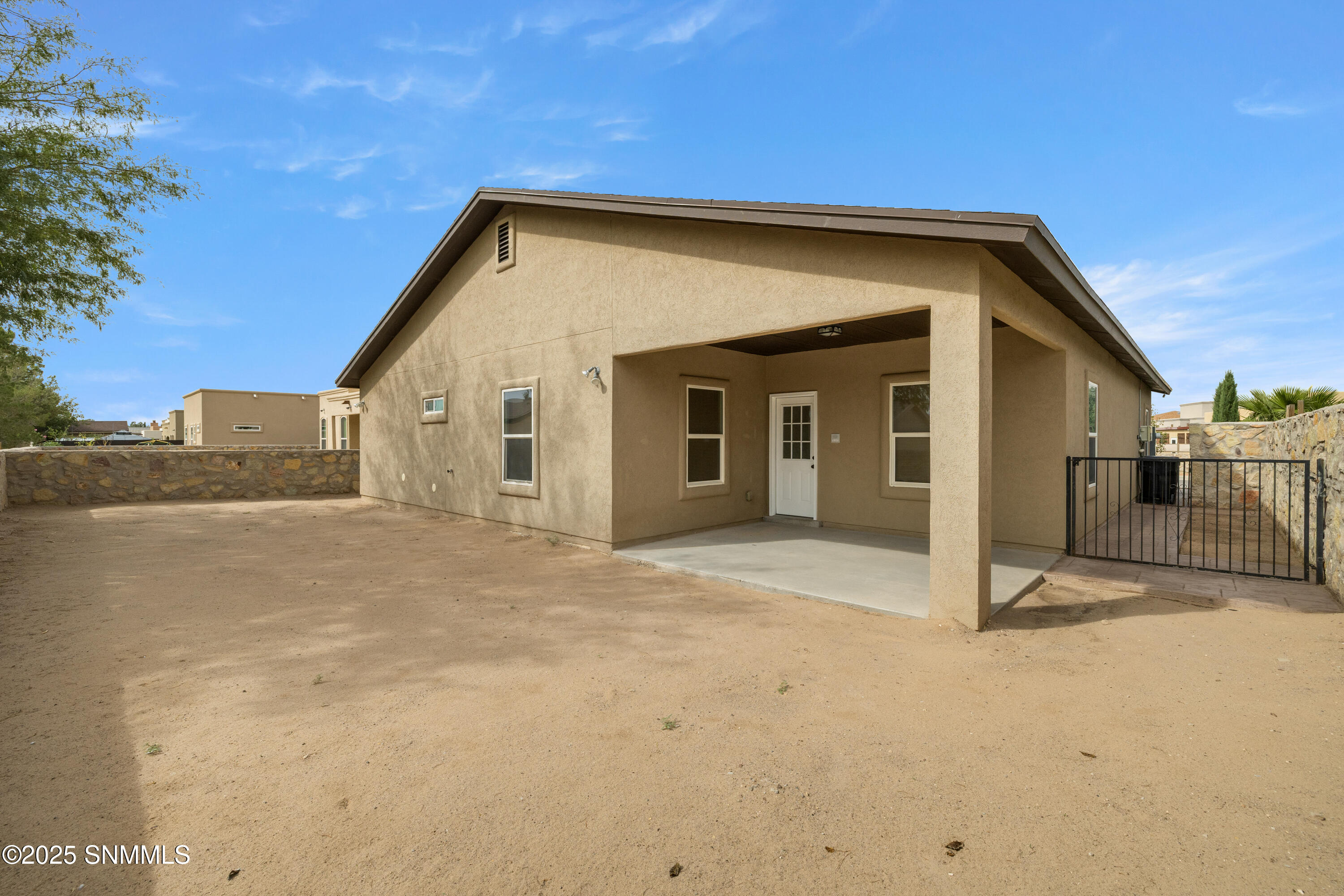 5826-Willet-MLS-Camera-Guy-29