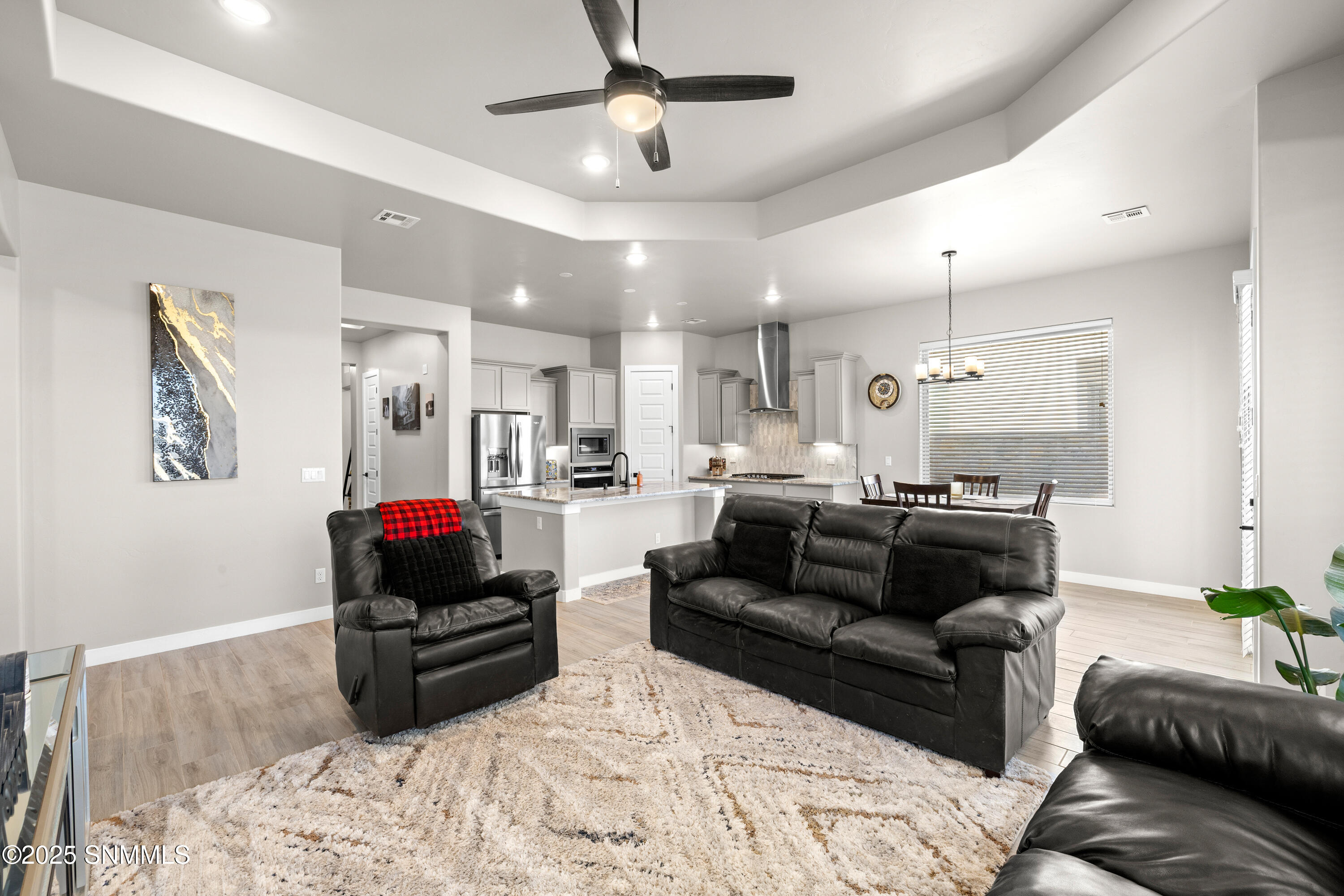 6274-Recoleta-MLS-Camera-Guy-12