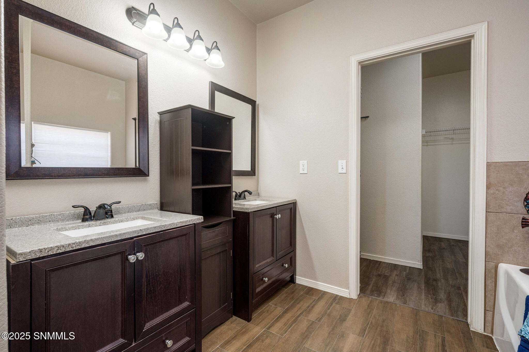 22-web-or-mls-Snappin Homes (TurkeyKnob1