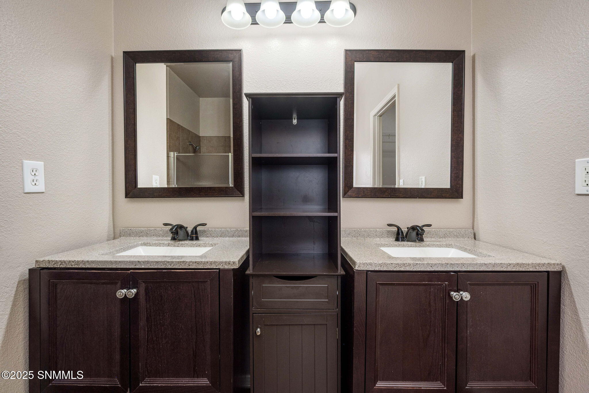 23-web-or-mls-Snappin Homes (TurkeyKnob1