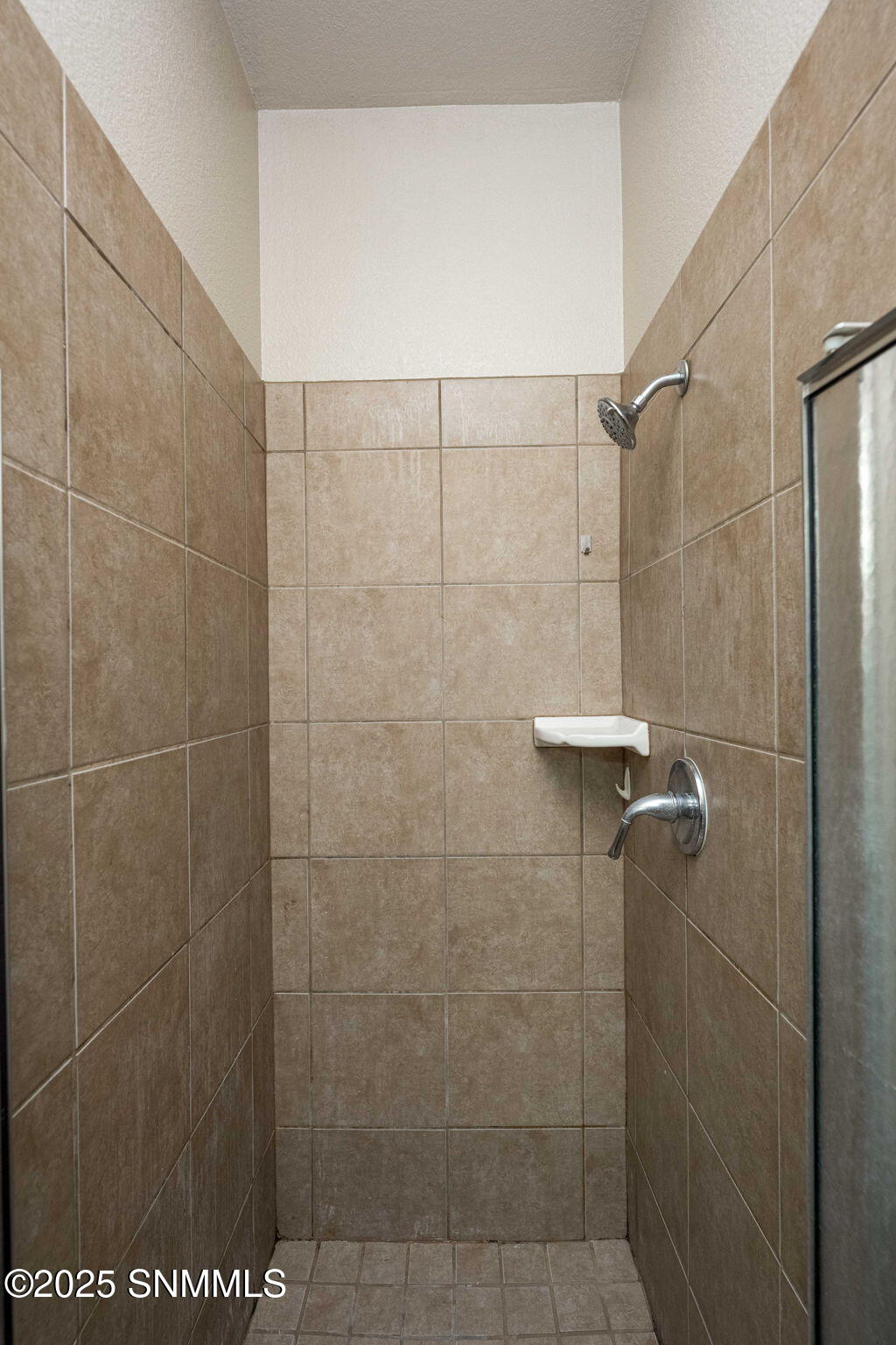 25-web-or-mls-Snappin Homes (TurkeyKnob1