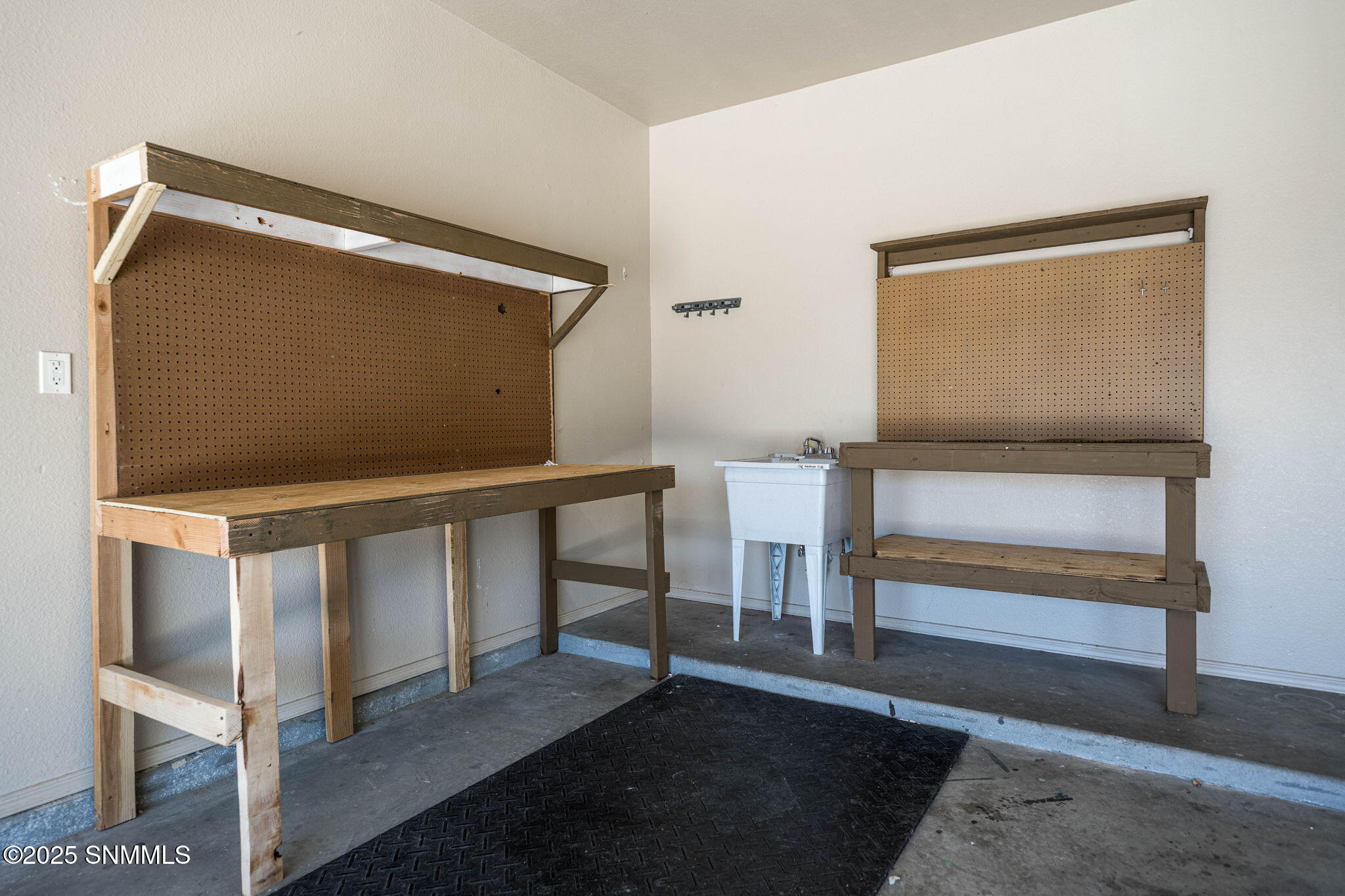 38-web-or-mls-Snappin Homes (TurkeyKnob1