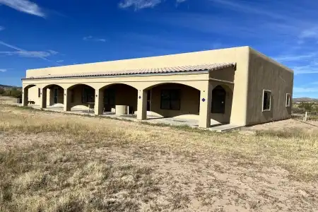 865 Tres Amigos Road, Radium Springs, New Mexico 88054, ,Commercial Sale,For Sale,Tres Amigos,2503002