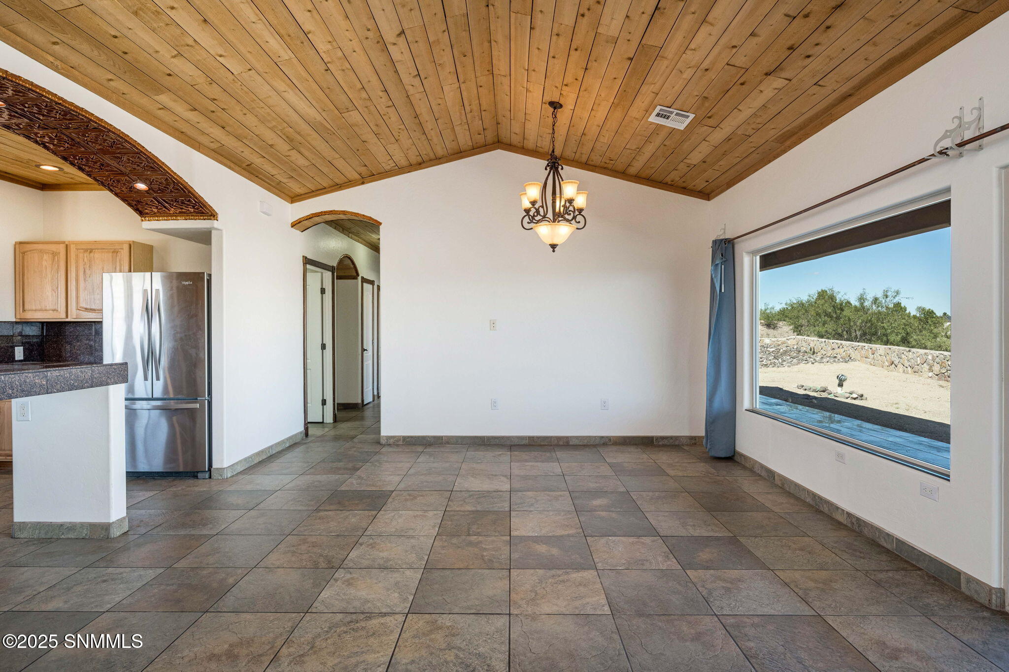 16-web-or-mls-Snappin Homes (RedWolf5585