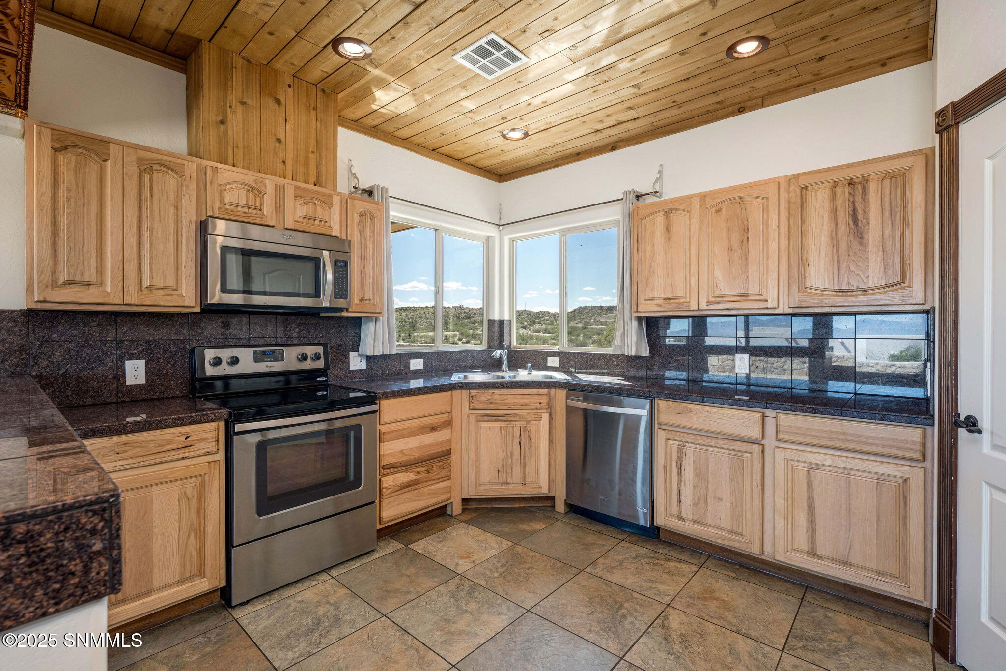 19-web-or-mls-Snappin Homes (RedWolf5585