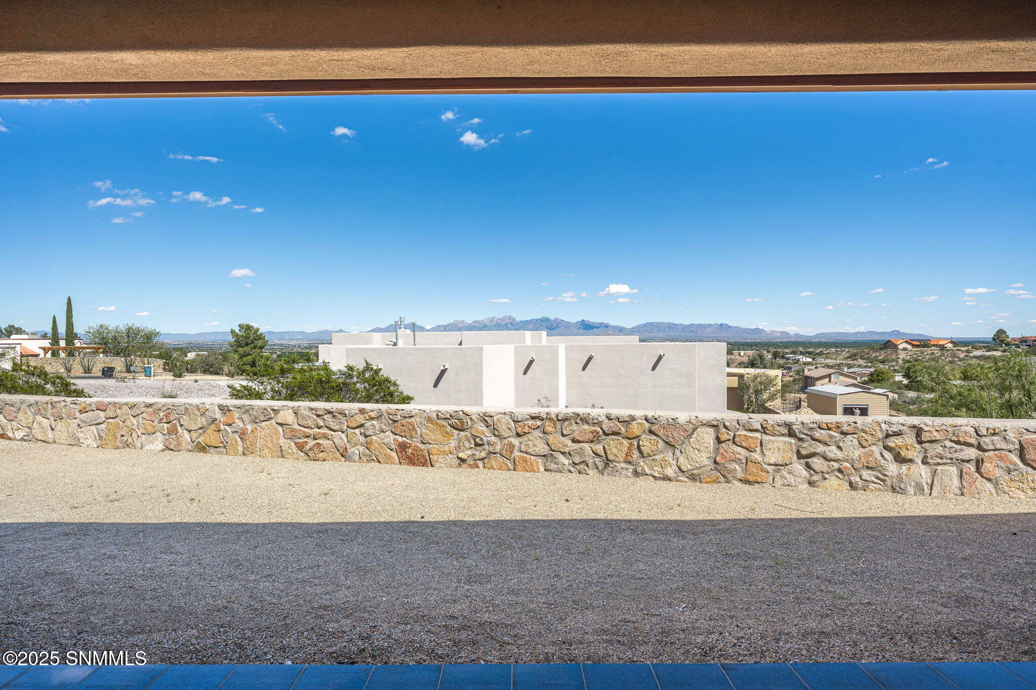 44-web-or-mls-Snappin Homes (RedWolf5585