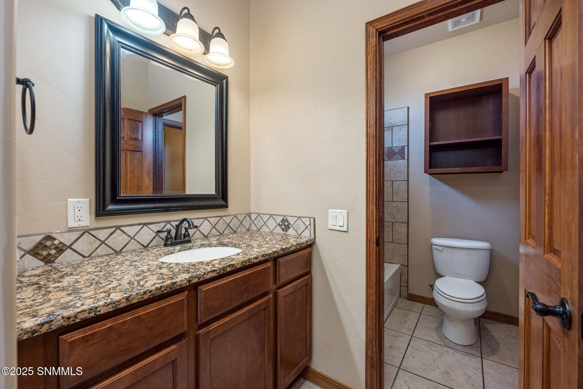 39-web-or-mls-Snappin Homes (BellaSierra