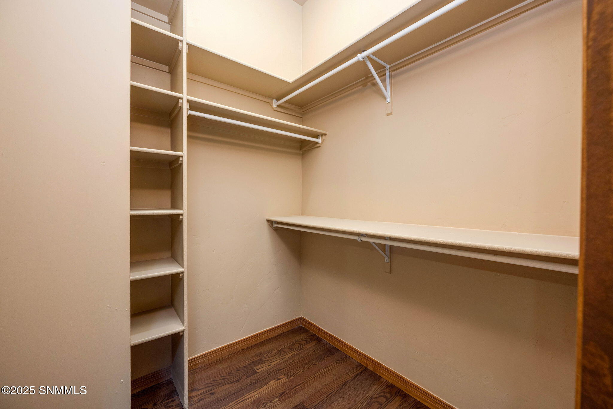 34-web-or-mls-Snappin Homes (BellaSierra