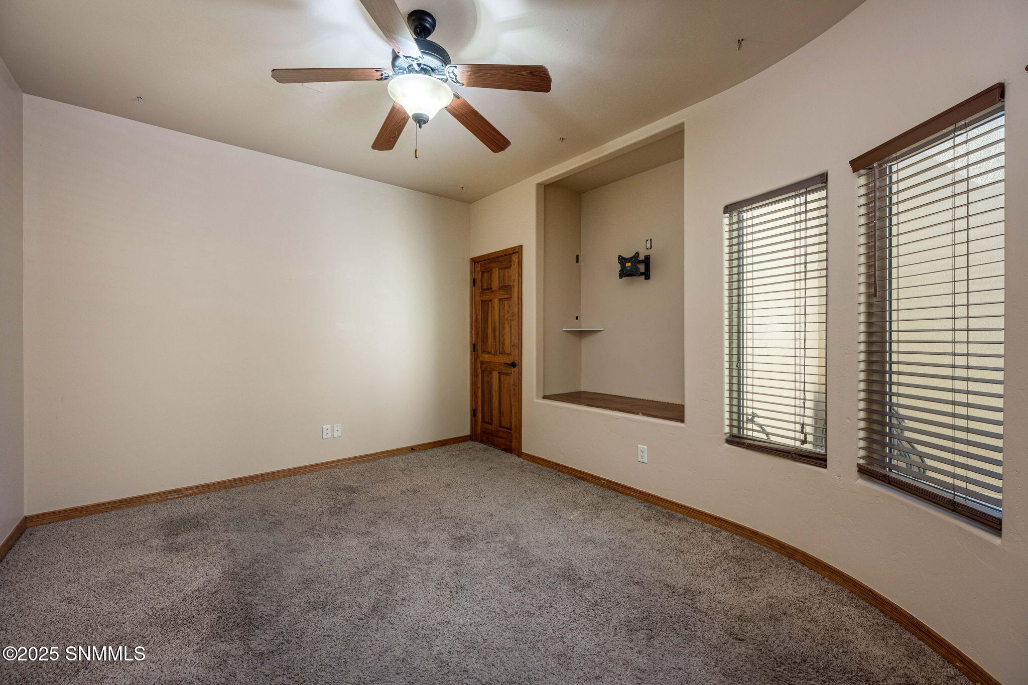 23-web-or-mls-Snappin Homes (BellaSierra