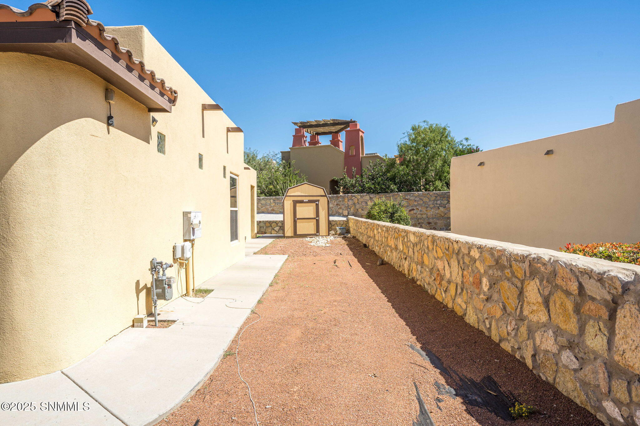 51-web-or-mls-Snappin Homes (BellaSierra