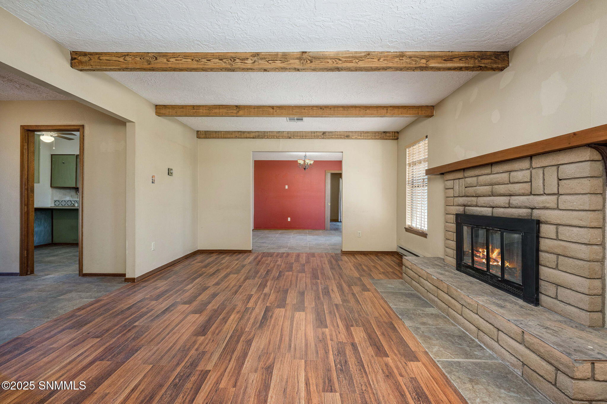 9-web-or-mls-Snappin Homes (WillowCreek2