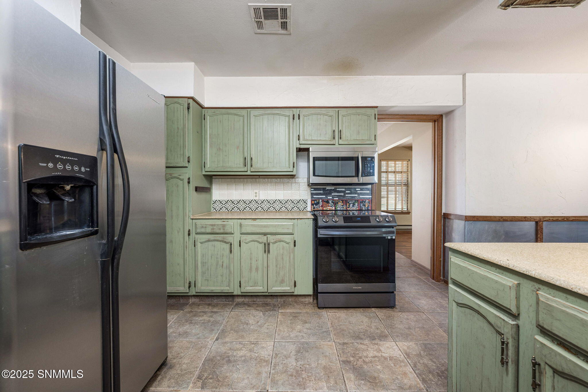 15-web-or-mls-Snappin Homes (WillowCreek