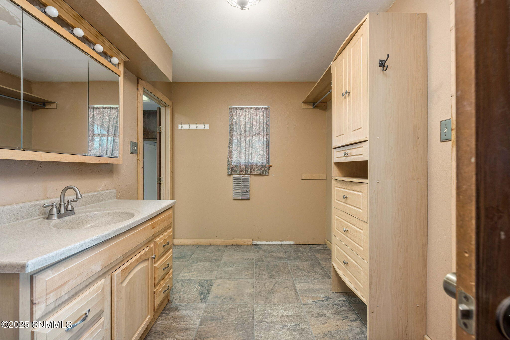 20-web-or-mls-Snappin Homes (WillowCreek