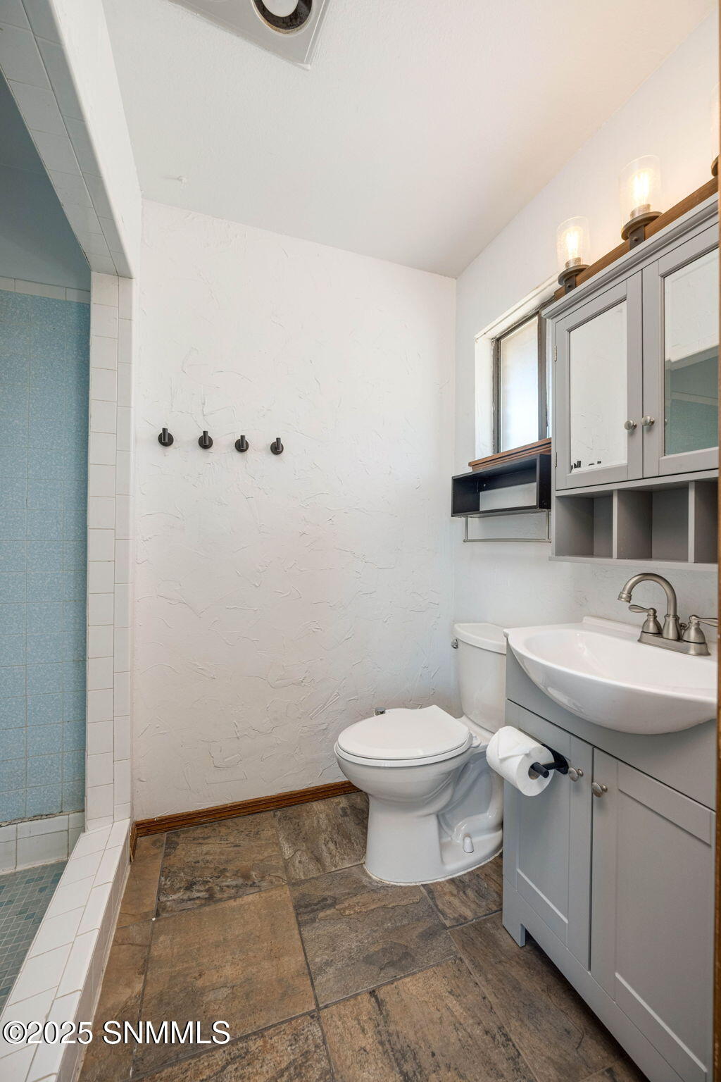 29-web-or-mls-Snappin Homes (WillowCreek