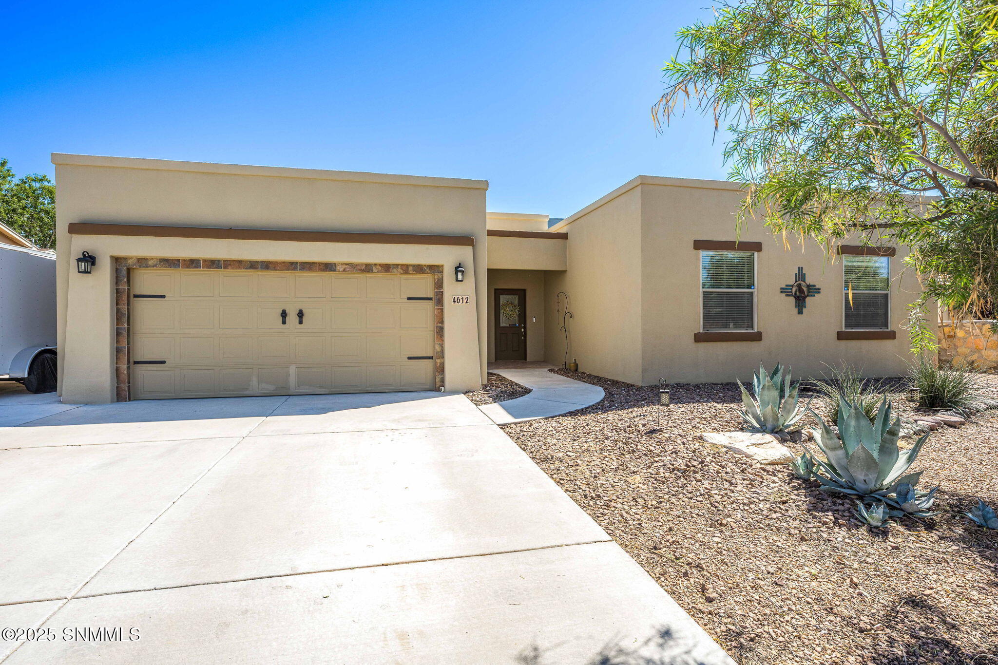 2-web-or-mls-Snappin Homes (MesaCentral4