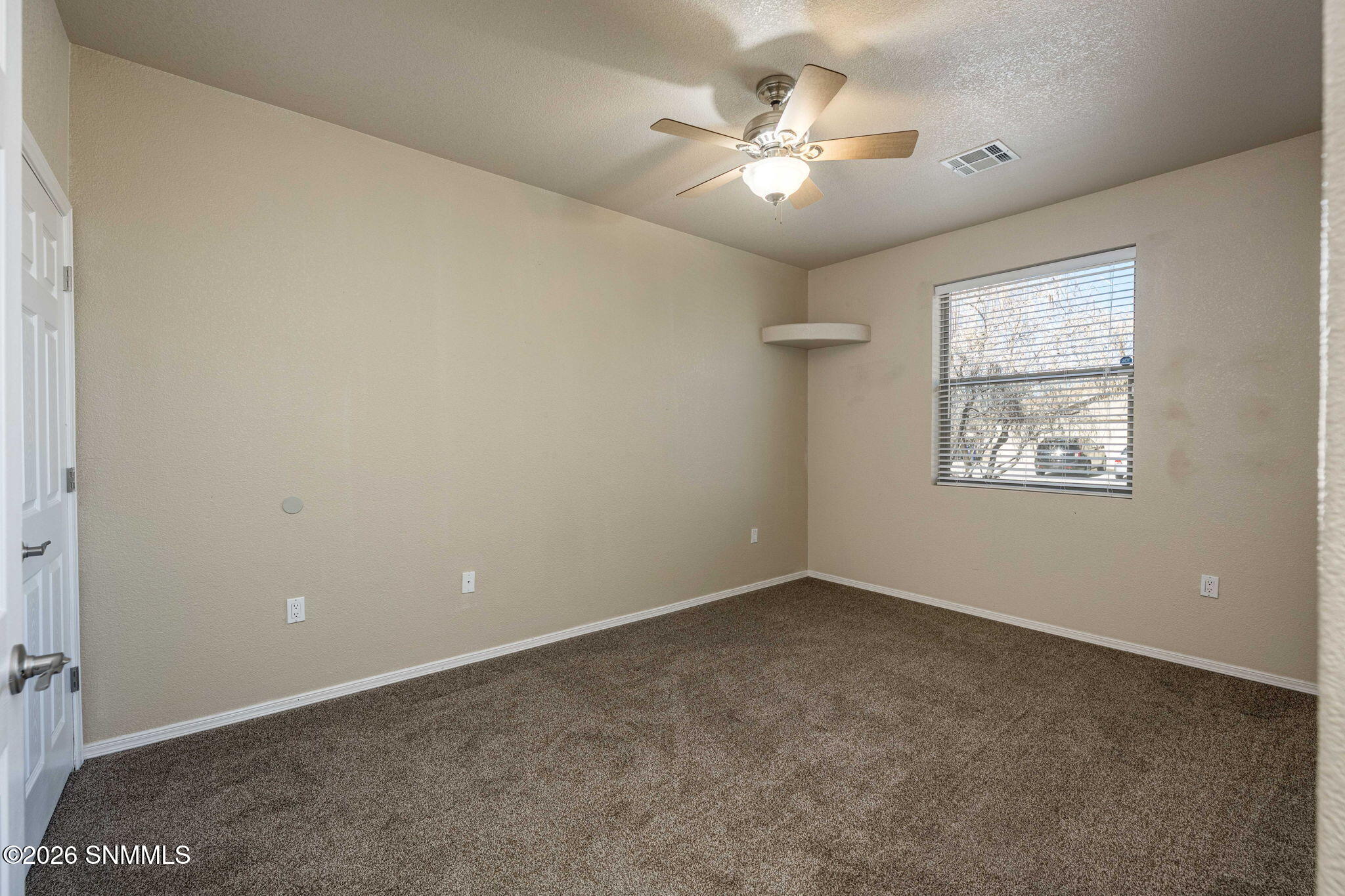 9-web-or-mls-Snappin Homes (MesaCentral4