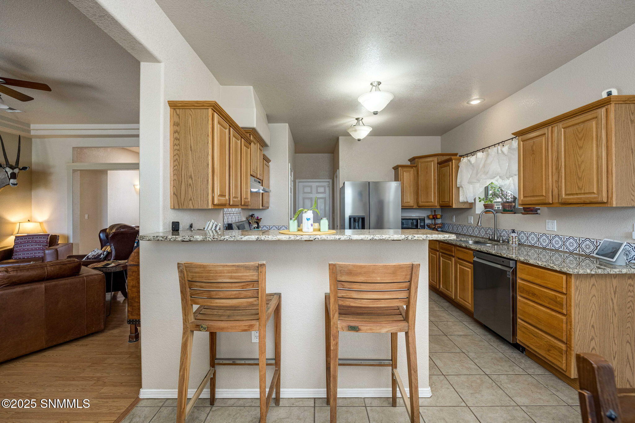 9-web-or-mls-Snappin Homes (MesaCentral4