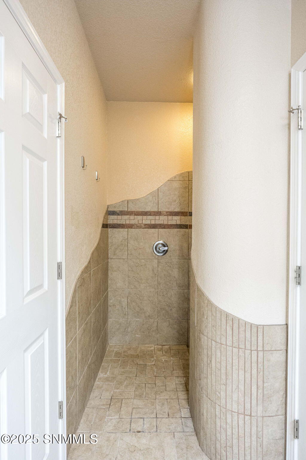 23-web-or-mls-Snappin Homes (MesaCentral