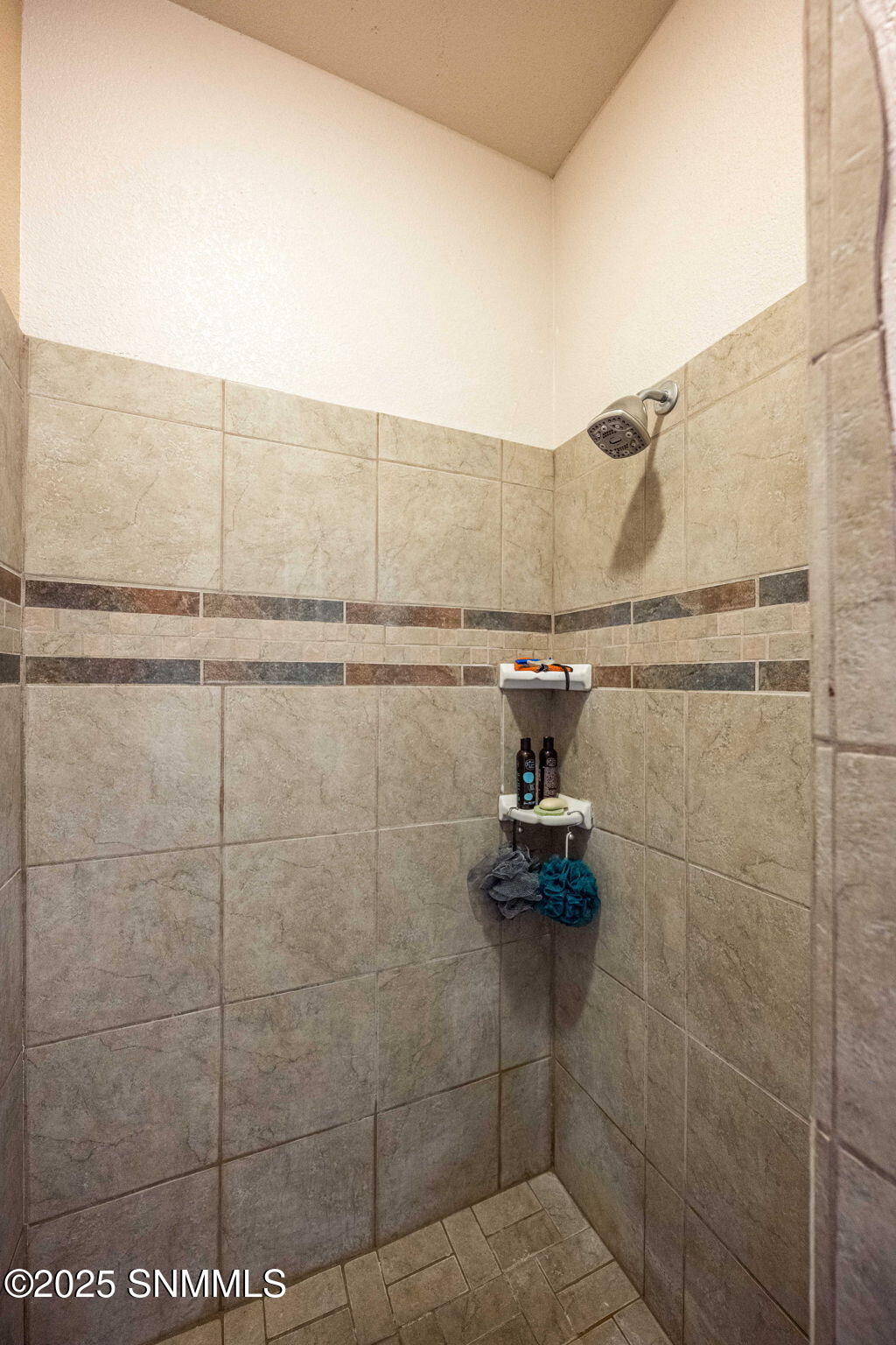 24-web-or-mls-Snappin Homes (MesaCentral