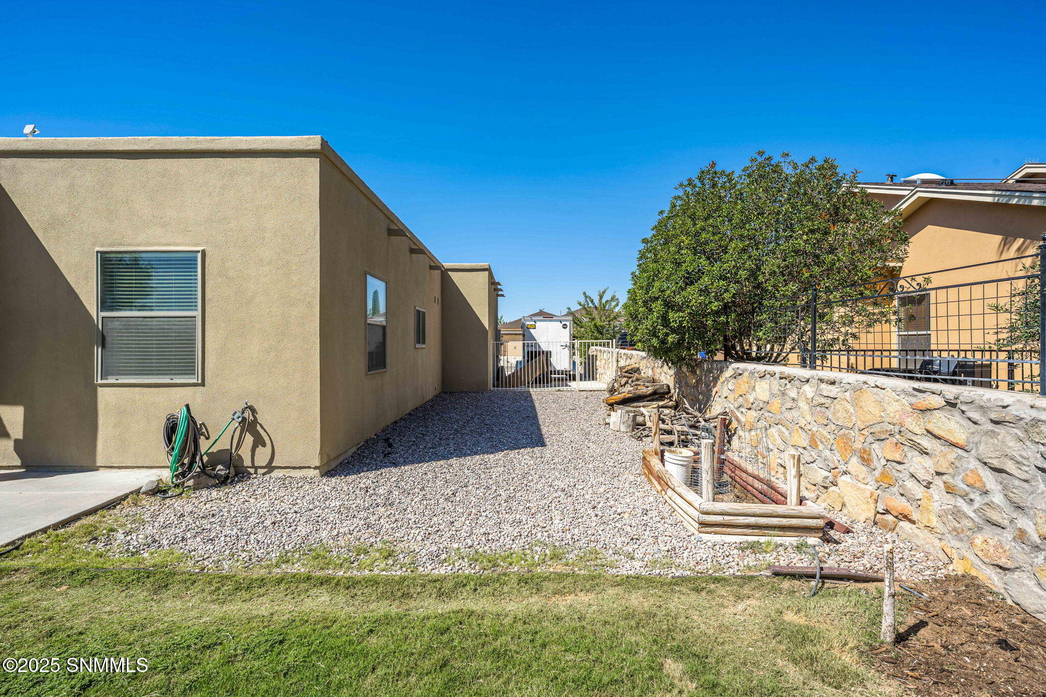 39-web-or-mls-Snappin Homes (MesaCentral