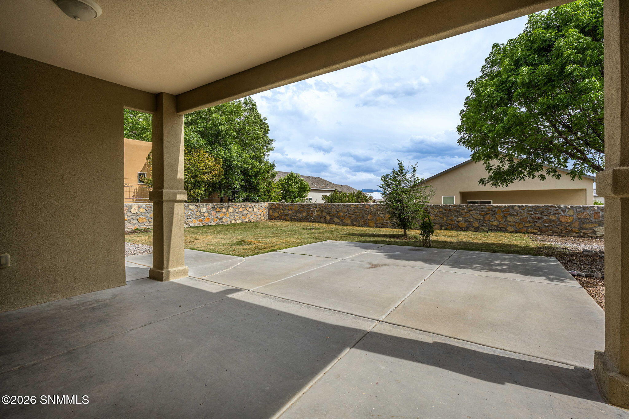 7-web-or-mls-Snappin Homes (MesaCentral4