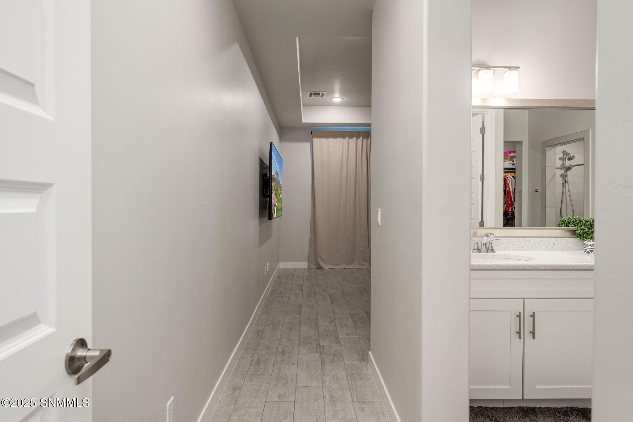 23-web-or-mls-Snappin Homes (EagleVista7